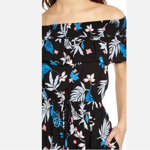 ❗️SALE❗️BAND OF GYPSIES NWT Floral Off-the-Shoulder Maxi Dress - Picture 3 of 4